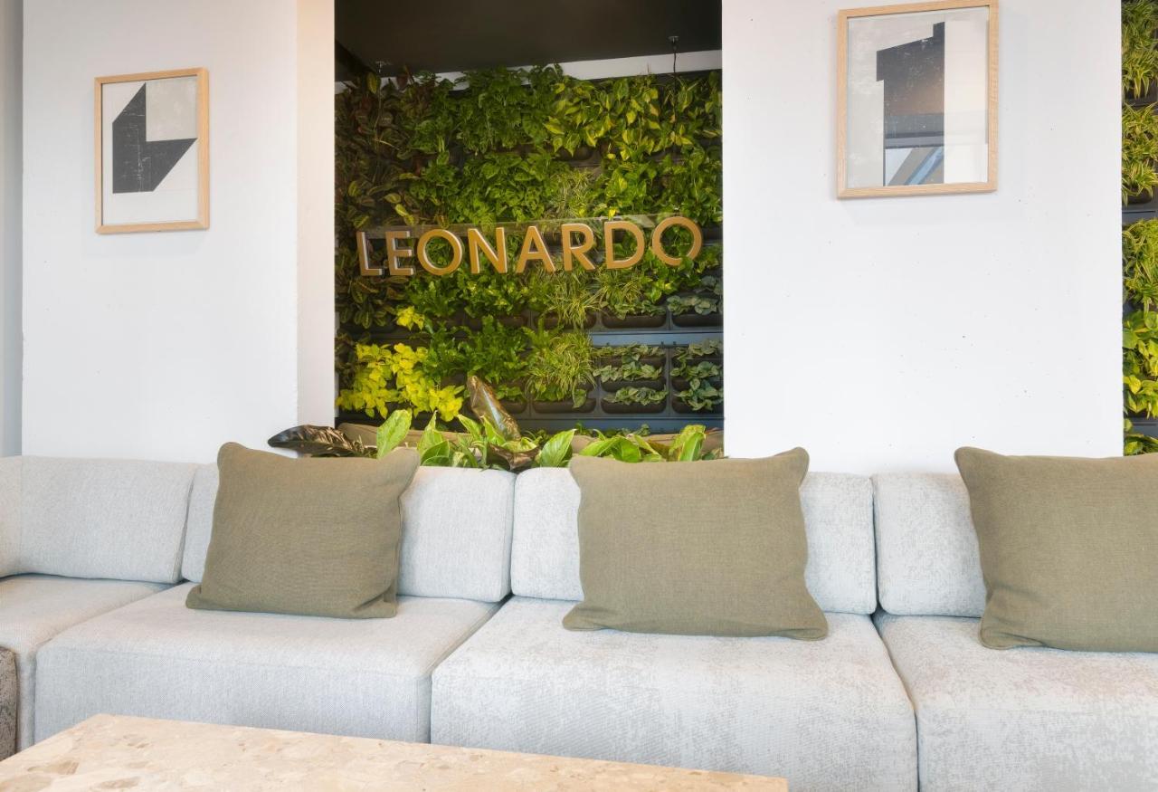 Leonardo Hotel Manchester Piccadilly Exterior photo